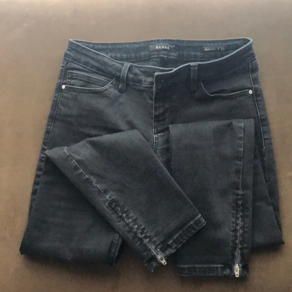 Guess sz 25 black skinny jeans EXCELLENT condition